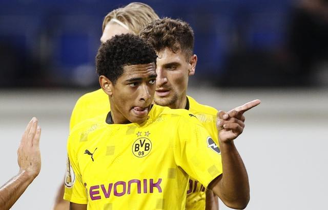 此变得更加 此变得更加