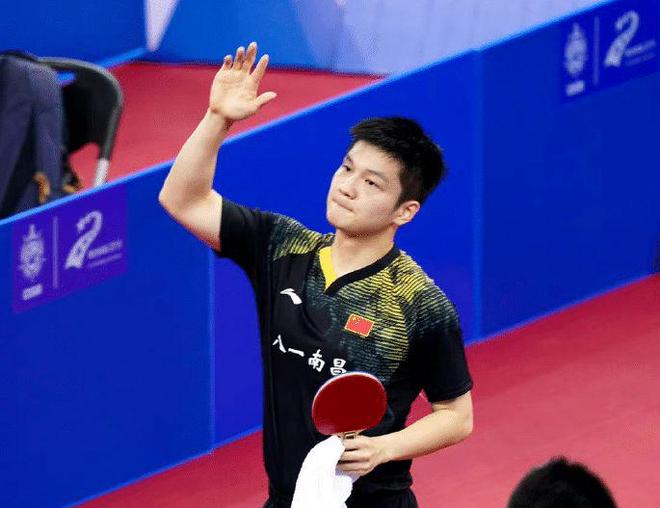 还配有运动 还配有运动